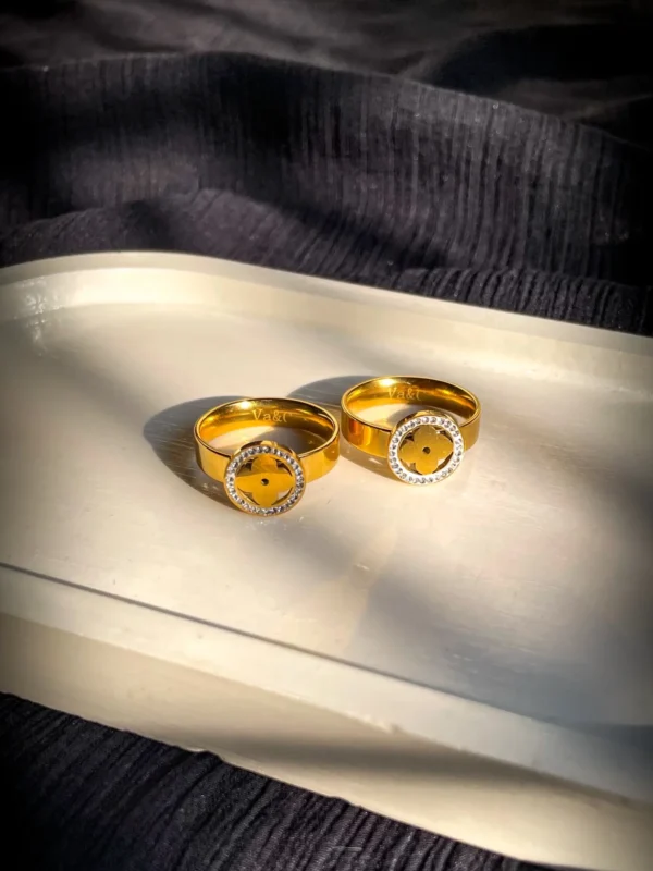 Clover Tarnish Free Ring