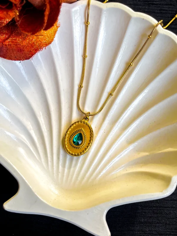 Oval Waterdrop Green Zircon Necklace